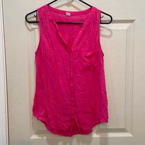 🎉 3 for $20🎉 
Hot pink top